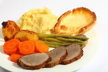 Image showing Roast beef dinner horizontal