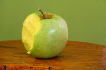 Image showing Apple missing bite