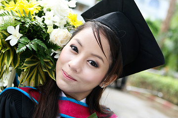 Image showing University graduate