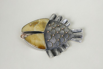 Image showing Precious metal broach