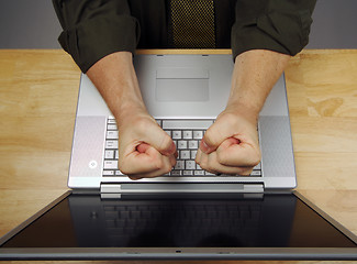 Image showing Man Using Laptop