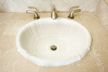 Image showing Shell Sink and Faucet 