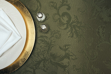 Image showing Silk Background and Plate Setting