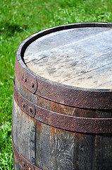 Image showing Old rusty barrel