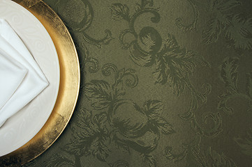 Image showing Silk Background and Plate Setting