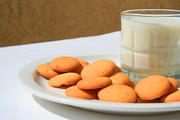 Image showing Vanilla Cookies and a Glass of Milk