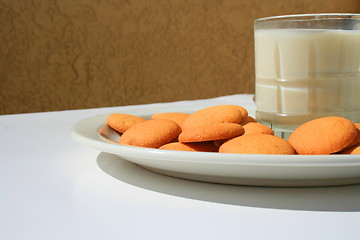 Image showing Vanilla Cookies and a Glass of Milk