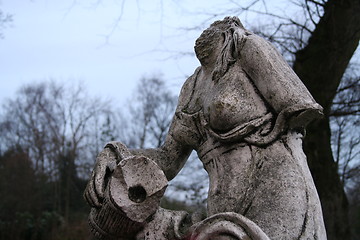 Image showing Broken statue