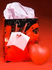 Image showing gift bag heart