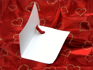 Image showing gift bag heart