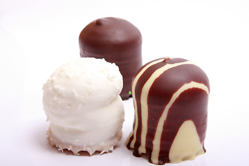 Image showing Chocolate covered meringue confection