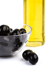 Image showing black olives and oil