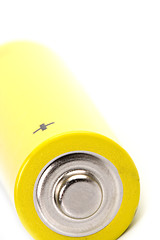 Image showing yellow alkaline battery