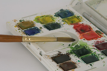 Image showing Watercolor paint set