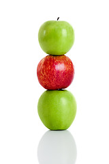 Image showing 3 Apple