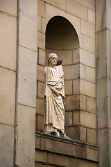 Image showing Male Statue in Alcove (with pigeon)