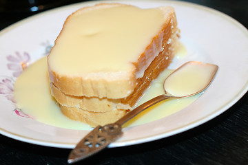 Image showing bread on plate