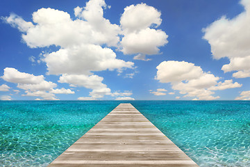 Image showing Ocean Beach Scene With Wood Pier