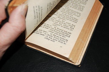 Image showing the open book