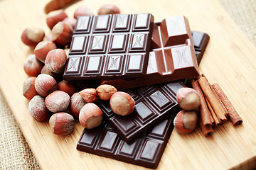 Image showing chocolate with hazelnuts and cinnamon