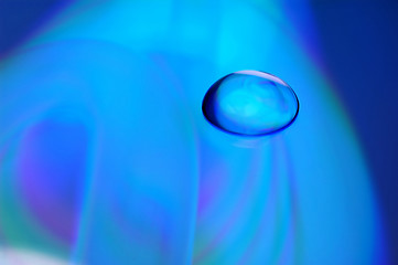 Image showing Water droplet on CD