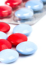 Image showing red and blue pills