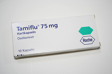 Image showing Tamiflu capsule