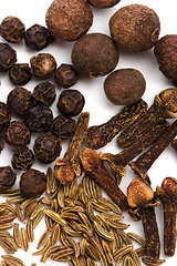 Image showing cloves, caraway and black pepper