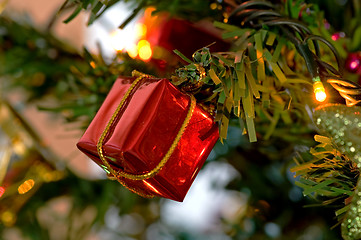 Image showing Red christmas box