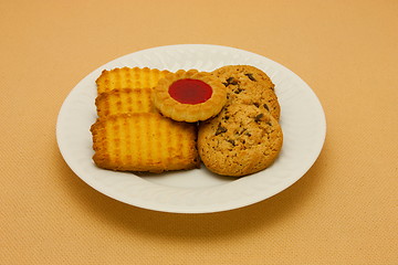 Image showing A plate of cookies