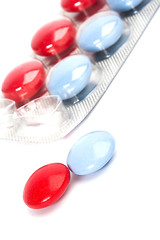 Image showing red and blue pills