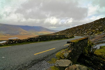 Image showing Road in hills of Dingle peninsula