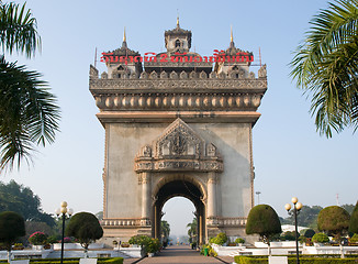 Image showing Patuxay, the victory gate of Vientiane, Laos