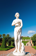 Image showing Naked female statue