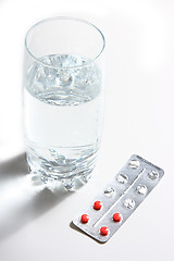 Image showing The pills