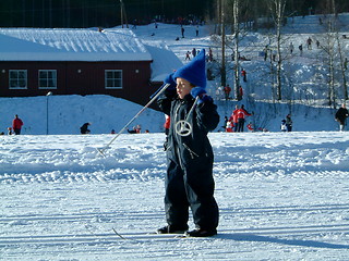 Image showing Little child on ski