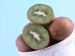 Image showing kiwi