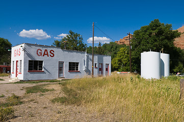 Image showing Gas station