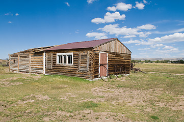 Image showing Log house