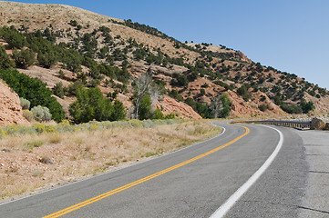 Image showing Curving road