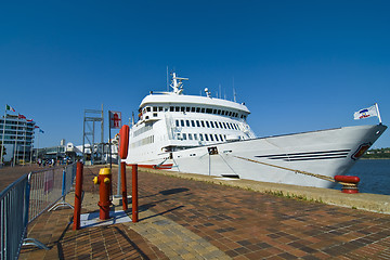 Image showing Ship in Quebec, Canada