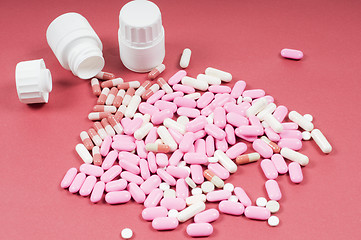 Image showing Pills