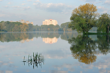 Image showing Sunrise in a city