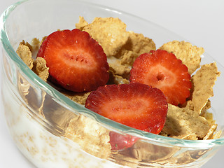 Image showing Strawberry Cereal