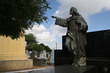 Image showing statue