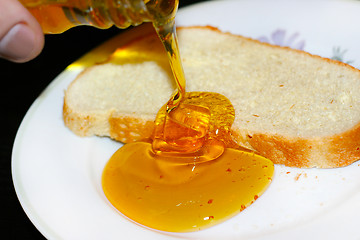 Image showing bread and honey