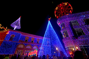 Image showing The Osborne Family Spectacle of Dancing Lights