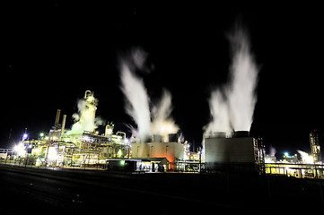 Image showing Dramatic image of industrial plant at night