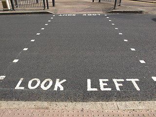 Image showing Look left