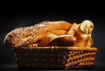 Image showing Bread in basket